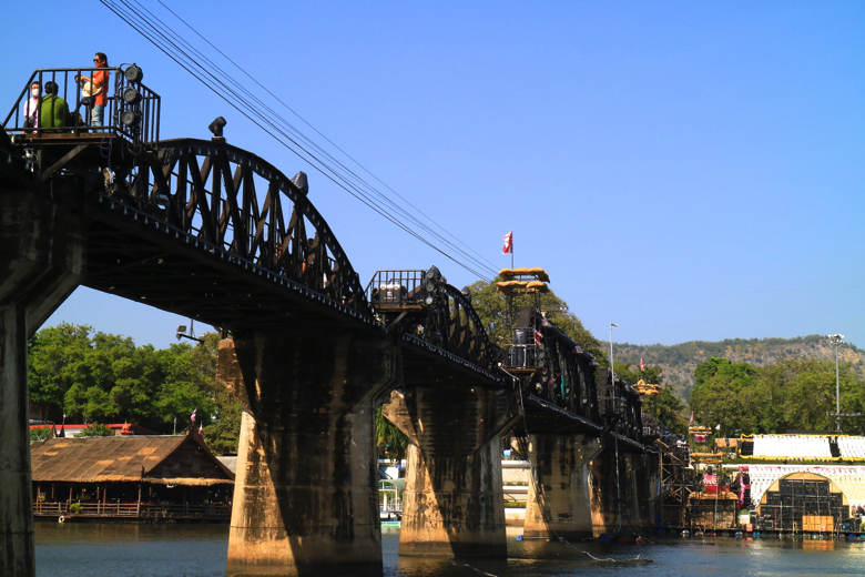 タイ カンチャナブリー 泰緬鉄道　クウェー川鉄橋
