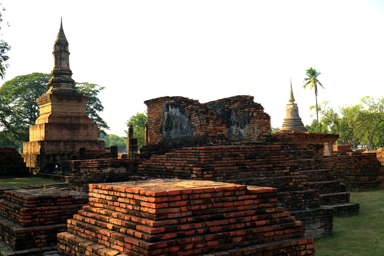 タイ スコータイ ワット マハタート 歴史公園 世界遺産