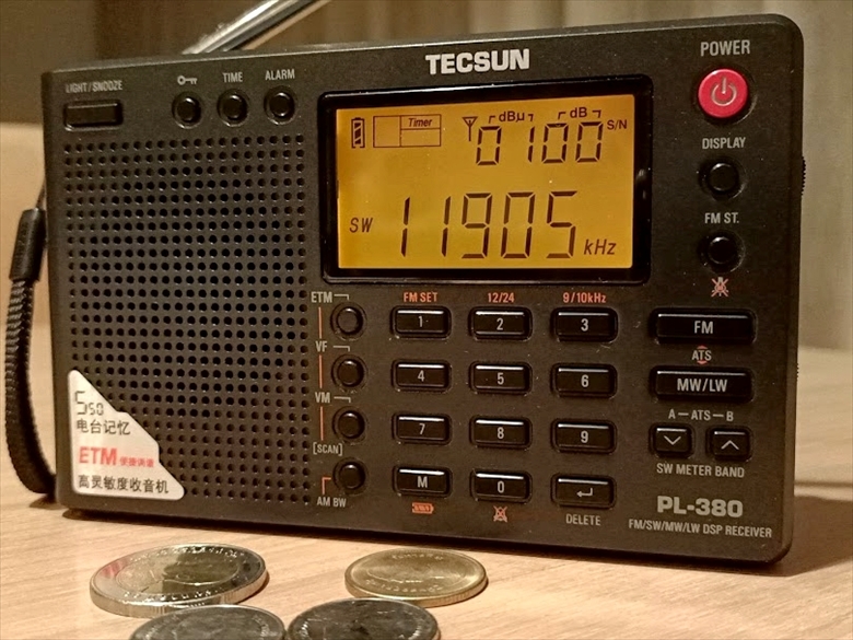 中華ラジオ TECSUN PL-380
